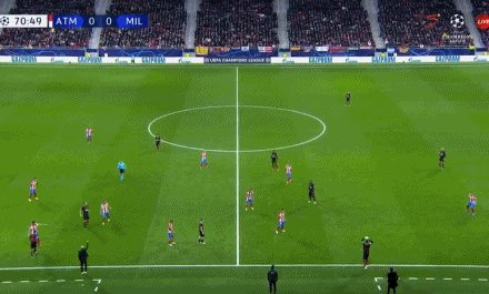 1637796819078052163.gif