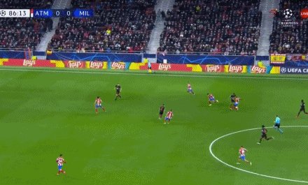 1637796816812063927.gif